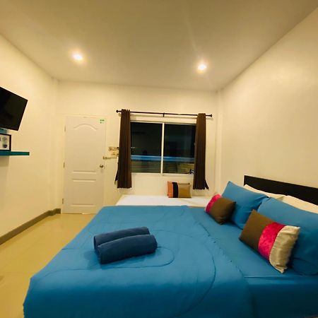 Hotel Baan Ta Long Beach Koh Larn Zewnętrze zdjęcie